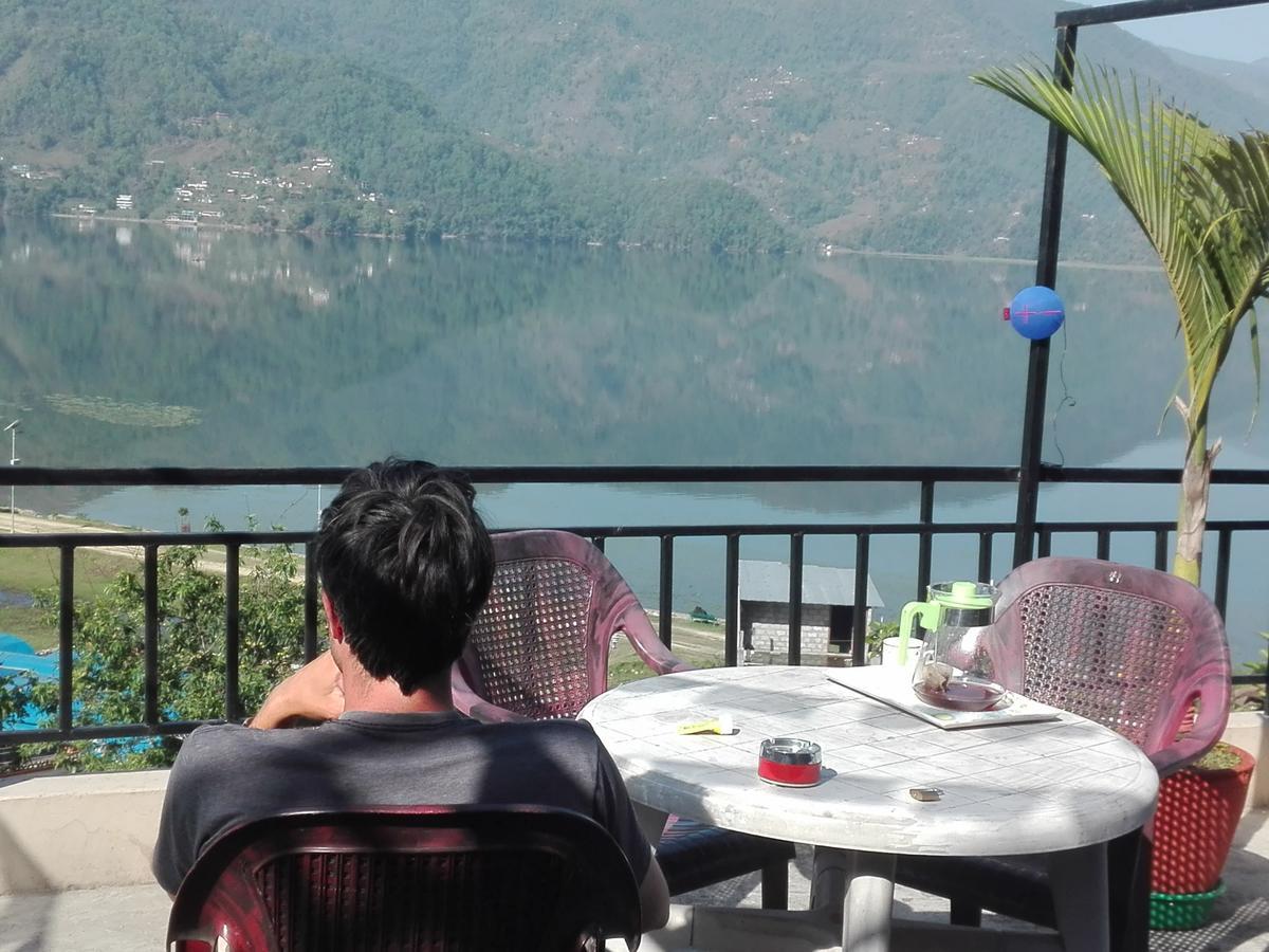 Little Pilgrim Lodge Pokhara Ngoại thất bức ảnh